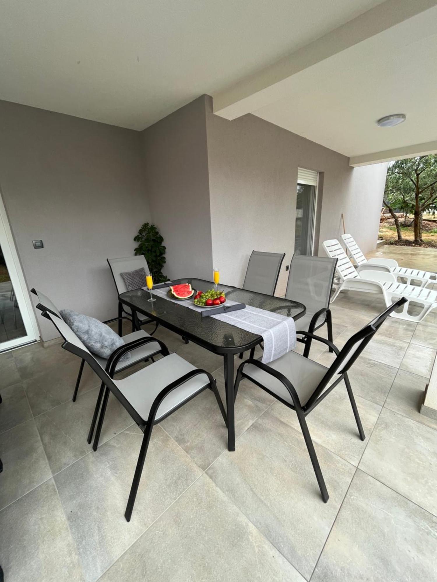 Apartman Oliva Zadar Exterior photo